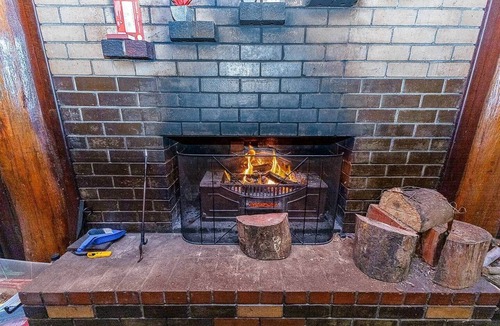 Upper Warren Cabin | Queen Chalet 4 | Manjimup WA
