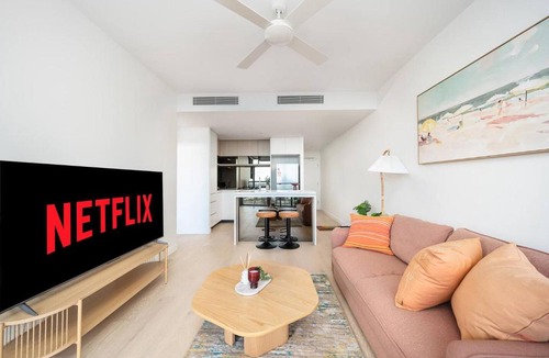 Brisbane Central Business District Apartment | Queens Wharf 1B plus Study apt - level 29 City view