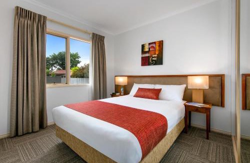Golden Square Apartment | Quest Bendigo