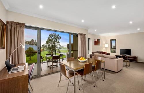 Singleton Apartment | Quest Singleton