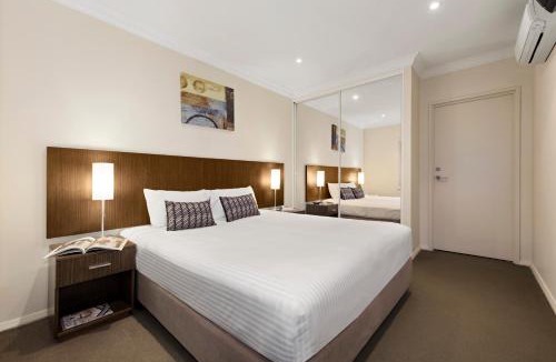Singleton Apartment | Quest Singleton