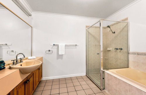 Glebe Apartment | Quest Trinity House