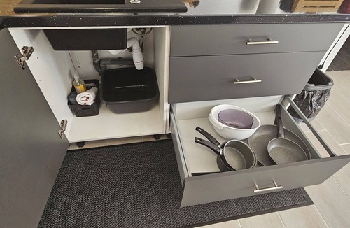 Les Hattes Apartment | Quiet, comfortable studio 1 min from downtown