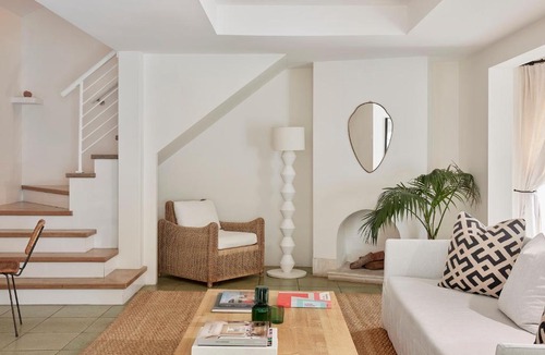 Byron Bay Hotel | Raes on Wategos