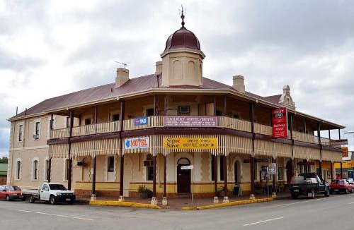 Peterborough Hotel | Railway Hotel Motel Peterborough