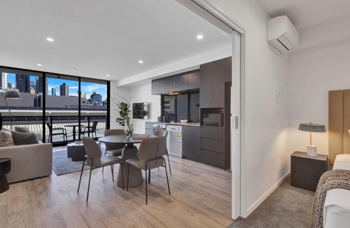 Fortitude Valley Apartment | Rambla at Berwick House