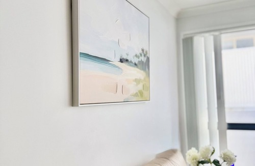 Redcliffe House | Redcliffe Beachside Escape