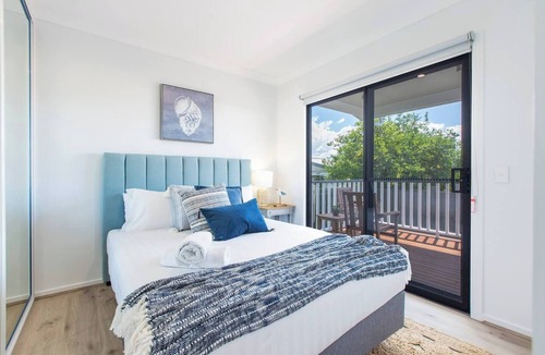 Redcliffe House | Redcliffe Retreat Moreton Bay Coastal Cottage