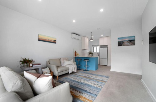West Beach Apartment | Reef at Esplanade Apartments