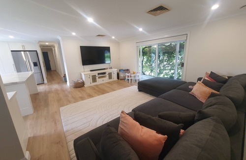 Glenorie House | Renovated 4 bedroom on a large block in Glenorie village