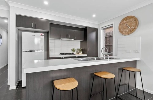The Ponds House | Resort house stay
