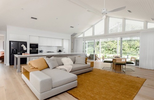 Avoca Beach House | Resort Retreat, Pool, Tennis Court, Coastal Bliss