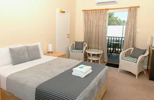 York Hotel | Rest and Nest York