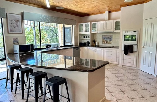 Bouvard House | Retreat on Estuary ! Huge waterfront residence for large groups to enjoy