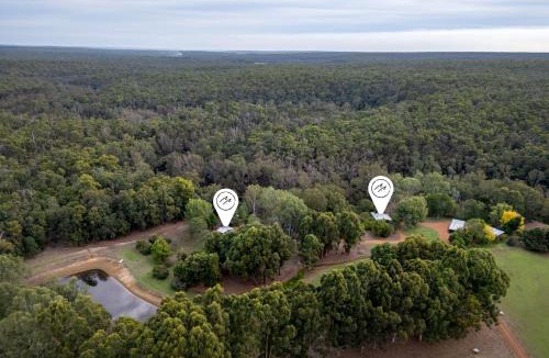 Jalbarragup House | River Bend Retreat,