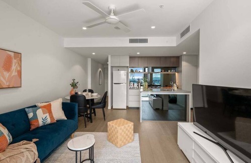 Brisbane Central Business District Apartment | River &Mountain View Modern CBD Apt/Casino/Resort