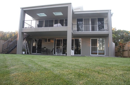 Tea Gardens House | Riverfront Luxury | Serenity to Celebration | Pets OK | Sleeps 14 | Tea Gardens