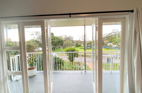 Nambucca Heads House | RIVERHOUSE - It about the location! Opposite the Nambucca River and estuary