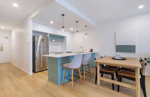 Newstead Apartment | Riverstone Perch Urban Comfort near Brisbane River