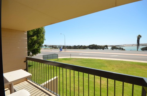 Kalbarri Apartment | Riverview Holiday Waterfront Apt 25 - 1st Floor - Kalbarri WA