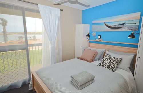 Kalbarri Apartment | Riverview Holiday Waterfront Apt 10 - 2 Storey - Kalbarri, WA