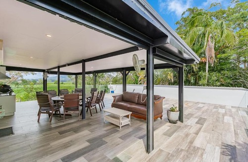 Dulguigan House | Riverview Homestead 8PP - Bring the boat!