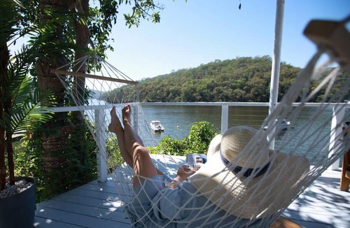 Berowra Waters House | rivescape holiday home at Berowra Waters