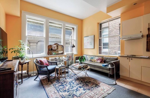 Melbourne Central Business District Apartment | Romantic Bohemian Hideaway in the Melbourne CBD