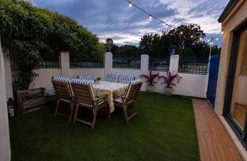 Balcatta Villa | Room 1 - Single Bed |Safe, Close to CBD & Ocean