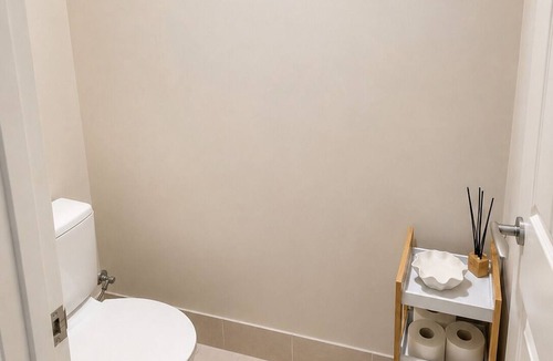 Balcatta Villa | Room 1 - Single Bed |Safe, Close to CBD & Ocean