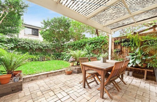 Rozelle House | Rozella Charming Cottage
