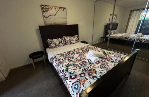 Ryde Apartment | Ryde Modern Apartment Close to Transport