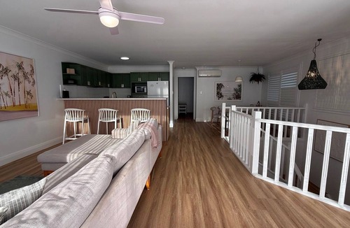 Rainbow Beach Apartment | Sage - Rainbow Beach