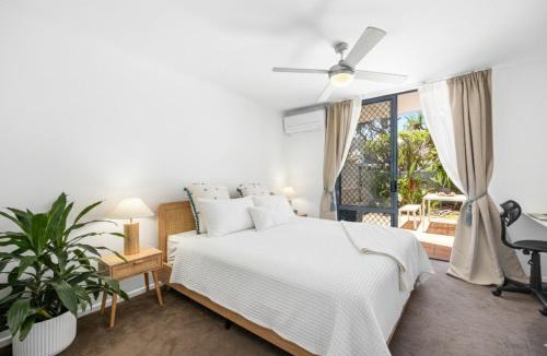 Marcoola Apartment | Salad Days -Beachfront & Pet Friendly