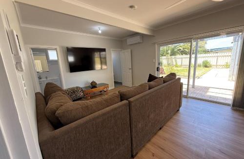 Port Hughes House | Salt Life