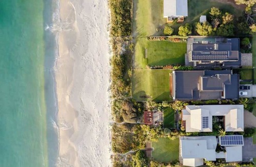 Callala Beach House | 'Saltspray' - Luxe Jervis Bay Beachfront Retreat
