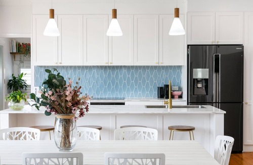 Windang House | Saltwater Cottage perfect for families or small groups