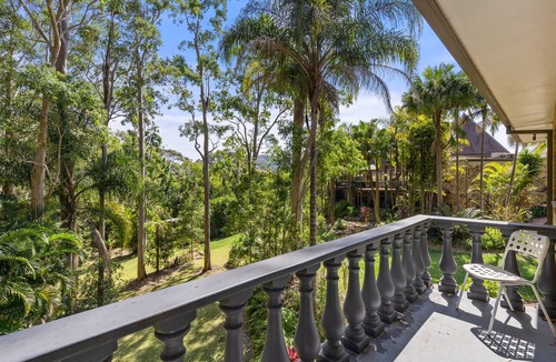 Coffs Harbour Hotel | Sanctuary Resort & TreeHouse Restaurant