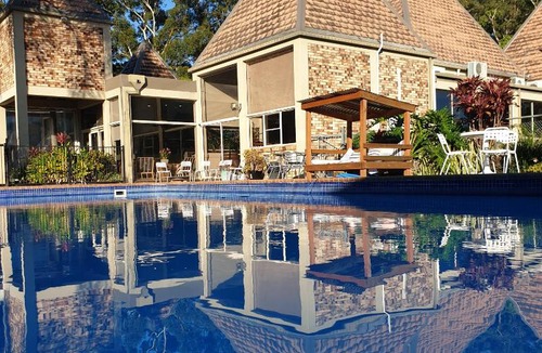 Coffs Harbour Resort | Sanctuary Resort & TreeHouse Restaurant