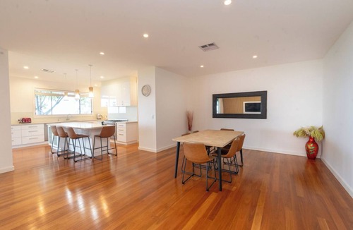 Amity Point House | Sand Bar - Absolute Waterfront Escape, Amity Point