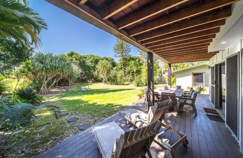 New Brighton House | Sandcastles- Absolute beach front