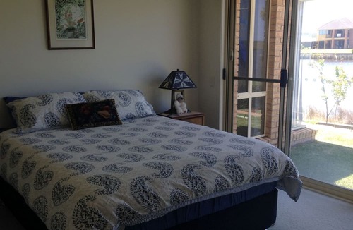 Tea Gardens House | Sandpiper - relax by the water's edge