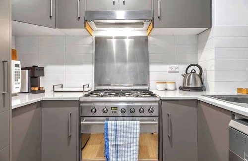 Glenelg South Apartment | Sands and Hearth Minutes to Beach and Moseley Square