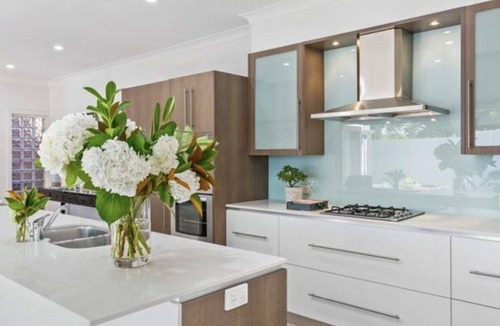 Fullarton House | Sandstone Villa In City Fringe Location