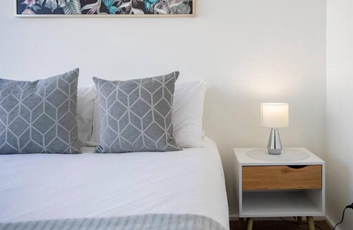 Newcastle East Apartment | 'Sandy Shores' A Spacious Newcastle Beach Escape