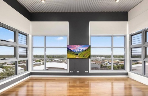 Nikenbah House | Sandy View - 180 degree views - Luxury Home