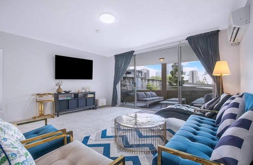 South Brisbane Apartment | Saphira Edge - Art Deco Elegance in Brisbane's Heart