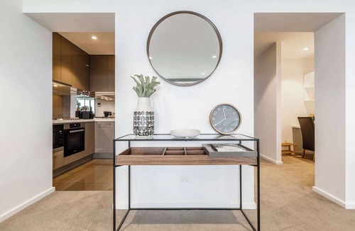 Southbank Condo | Scandinavian designer stay with 270° cityscapes