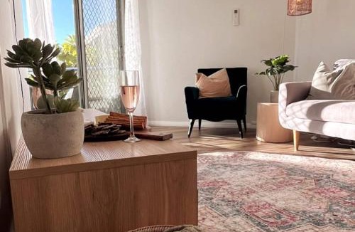 Scarborough Apartment | Scarborough Beach Front Resort - Shell Ten
