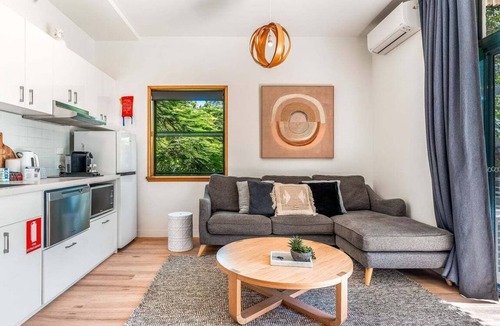 Byron Bay Resort | Sea Crest- Unit 5, 47 Shirley St, The Crest Apartments